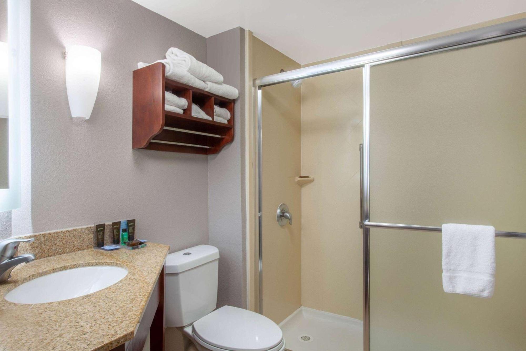 Wingate By Wyndham Charleston Coliseum Hotel North Charleston Luaran gambar
